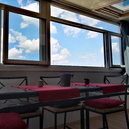 Appartement 180° sur le Ciel... 5 minutes du Port à Marseille Extérieur photo