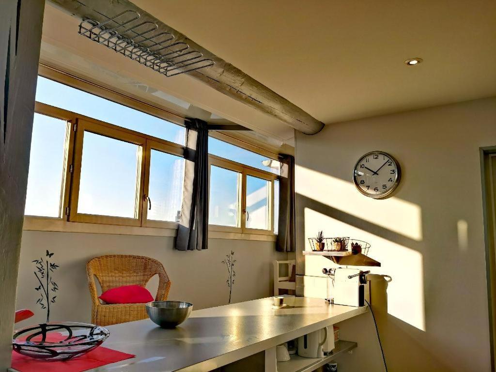 Appartement 180° sur le Ciel... 5 minutes du Port à Marseille Extérieur photo